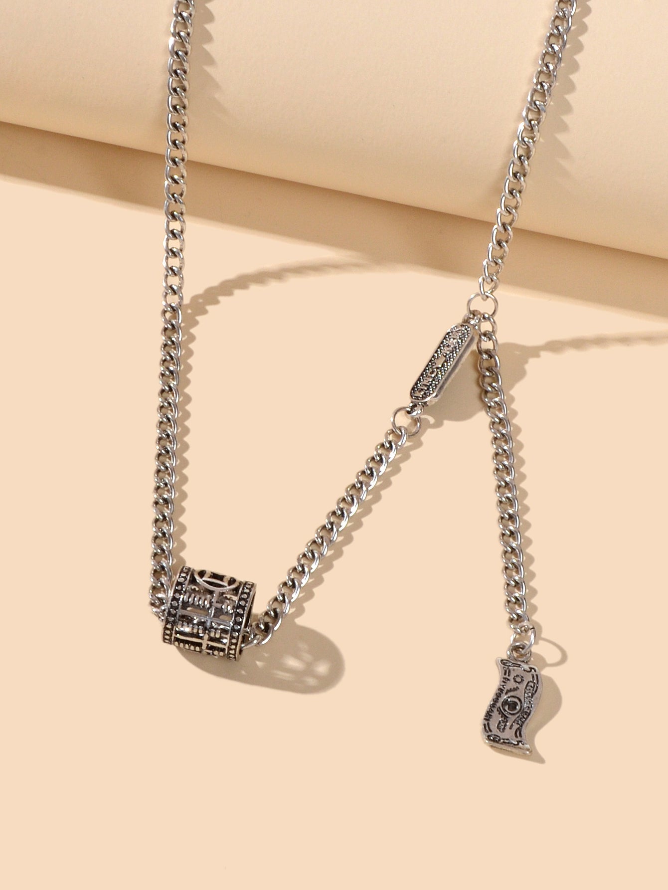 Vintage Designer Stylish Jewelry Antique Silver Carved Circle Y Pendant Necklace-1