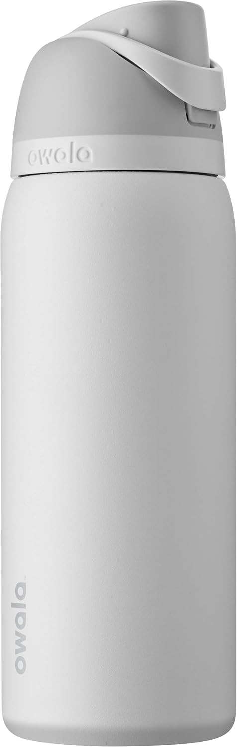 Owala FreeSip Insulated Stainless Steel Water Bottle with Straw, BPA-Free Sports Water Bottle, Great for Travel, 32 Oz, Shy Marshmallow