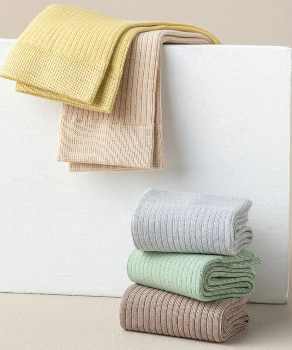 5 Pairs 100% Cotton Women Men Socks Soft Casual Solid (overseas product)